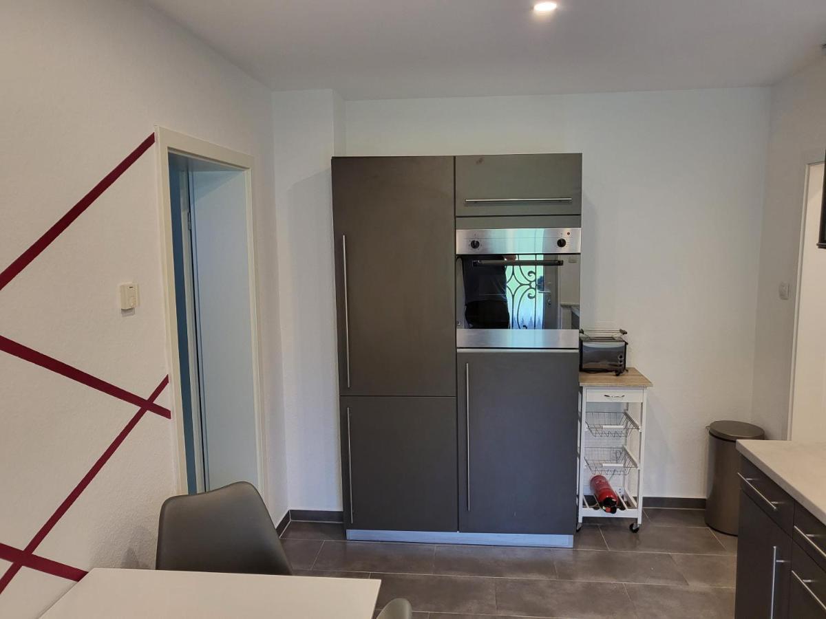 Ferienwohnung Saturn Mülheim an der Ruhr Екстериор снимка